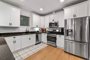 3531 N Reta Ave, Chicago, IL 60657 - Photo 39