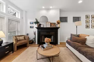 3531 N Reta Ave, Chicago, IL 60657 - Photo 9