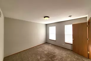 1073 Walker Ct, Antioch, IL 60002 - Photo 25