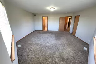 1073 Walker Ct, Antioch, IL 60002 - Photo 19