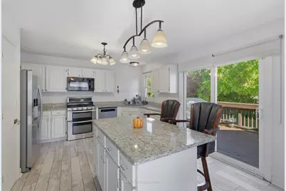 1078 Rain Tree Drive, Bolingbrook, IL 60440 - Photo 7