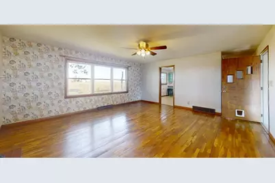 8428 N Shirlane Street, Shirley, IL 61772 - Photo 9