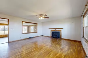 8428 N Shirlane St, Shirley, IL 61772 - Photo 11