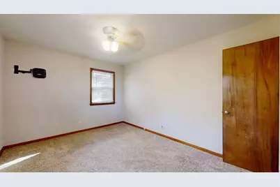 8428 N Shirlane Street, Shirley, IL 61772 - Photo 17