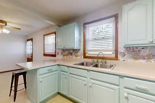 8428 N Shirlane St, Shirley, IL 61772 - Photo 15