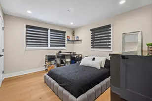 2390 White Oak Dr, Northbrook, IL 60062 - Photo 19