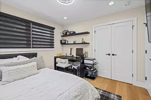 2390 White Oak Dr, Northbrook, IL 60062 - Photo 17