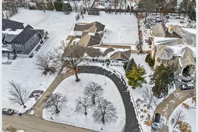 2390 White Oak Drive, Northbrook, IL 60062 - Photo 35