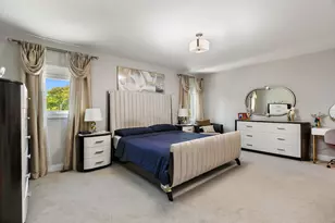 227 S Walnut Ln, Schaumburg, IL 60193 - Photo 27