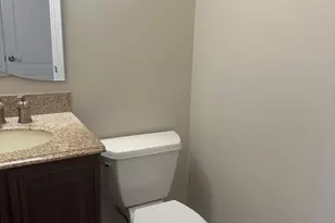 2024 N Old Hicks Rd, Palatine, IL 60074 - Photo 9