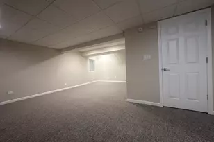 2024 N Old Hicks Rd, Palatine, IL 60074 - Photo 15