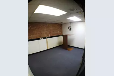 100 E Irving Park Road #109, Roselle, IL 60172 - Photo 15