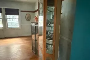 306 Elizabeth St, Calumet City, IL 60409 - Photo 3