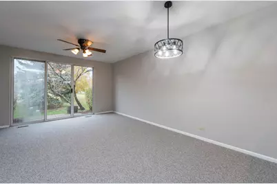 17826 W Salisbury Drive, Gurnee, IL 60031 - Photo 7