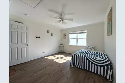 731 Lake Ridge Drive, South Elgin, IL 60177 - Photo 15