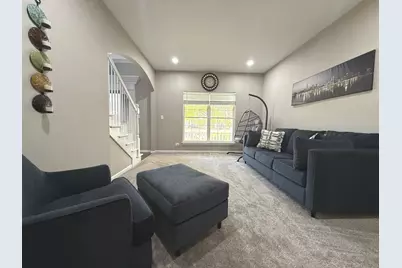 731 Lake Ridge Drive, South Elgin, IL 60177 - Photo 3