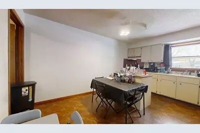 614 Creve Coeur Drive, Champaign, IL 61822 - Photo 5