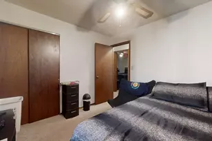 614 Creve Coeur Dr, Champaign, IL 61822 - Photo 19