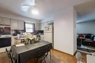 614 Creve Coeur Dr, Champaign, IL 61822 - Photo 7