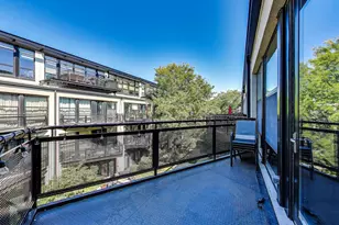 1070 W 15th St, Chicago, IL 60608 - Photo 19