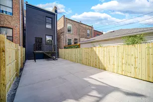 4343 S Ellis Ave, Chicago, IL 60653 - Photo 19
