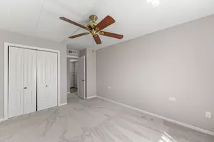 [Address not provided], Downers Grove, IL 60515 - Photo 11