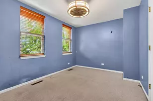 3811 W School St, Chicago, IL 60618 - Photo 17