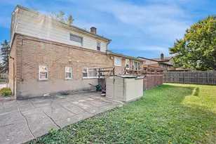 291 Division St, Melrose Park, IL 60160 - Photo 17