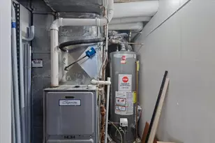 8225 S Manistee Ave, Chicago, IL 60617 - Photo 31