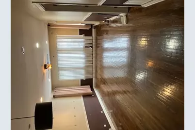 8225 S Manistee Avenue, Chicago, IL 60617 - Photo 7