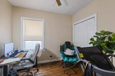 8225 S Manistee Avenue, Chicago, IL 60617 - Photo 19