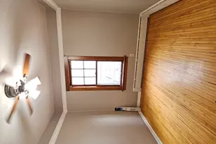 211 Edwards Ave, West Dundee, IL 60118 - Photo 15