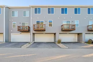 2368 Alison Ave, Pingree Grove, IL 60140 - Photo 25