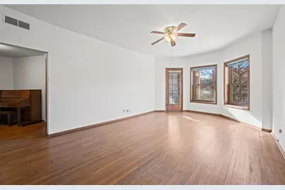 5443 S Cornell Avenue #2N, Chicago, IL 60615 - Photo 5