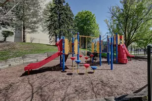 2810 Belle Ln, Schaumburg, IL 60193 - Photo 19