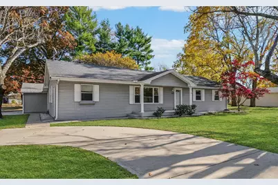 305 S East Street, Mansfield, IL 61854 - Photo 3