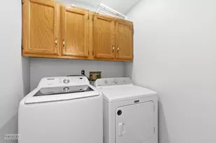 2552 N 4645th Rd, Somonauk, IL 60552 - Photo 13