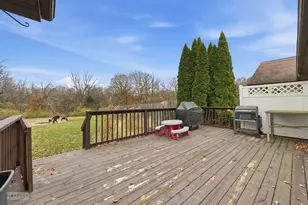 2552 N 4645th Rd, Somonauk, IL 60552 - Photo 21