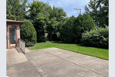 8713 Drake Avenue, Skokie, IL 60076 - Photo 19