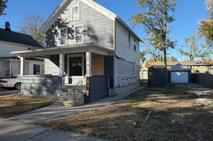 522 E Superior St, Ottawa, IL 61350 - Photo 1