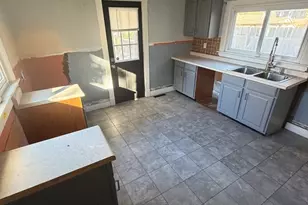 522 E Superior St, Ottawa, IL 61350 - Photo 7