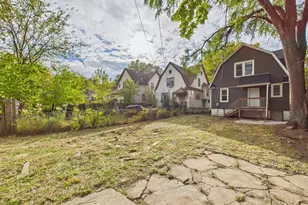 12039 S Yale Ave, Chicago, IL 60628 - Photo 21