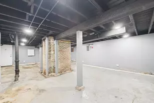 12039 S Yale Ave, Chicago, IL 60628 - Photo 19