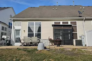 8038 Bluestem Ave, Joliet, IL 60431 - Photo 17