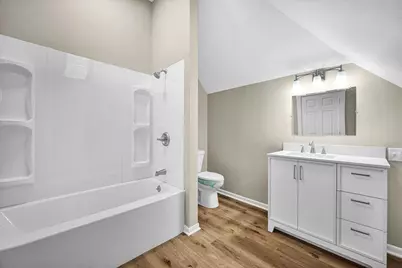 222 W Chestnut Street, Hoopeston, IL 60942 - Photo 21