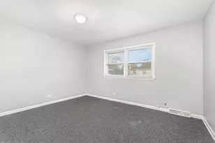 [Address not provided], Hazel Crest, IL 60429 - Photo 9