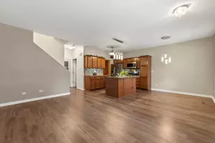 1565 Azalea Cir, Romeoville, IL 60446 - Photo 11