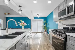 7024 Olde Gatehouse Rd, Tinley Park, IL 60477 - Photo 11