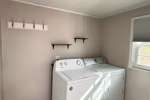 41 Main St, Carthage, IL 62321 - Photo 5