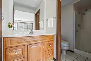 5835 Doe Cir, Westmont, IL 60559 - Photo 23